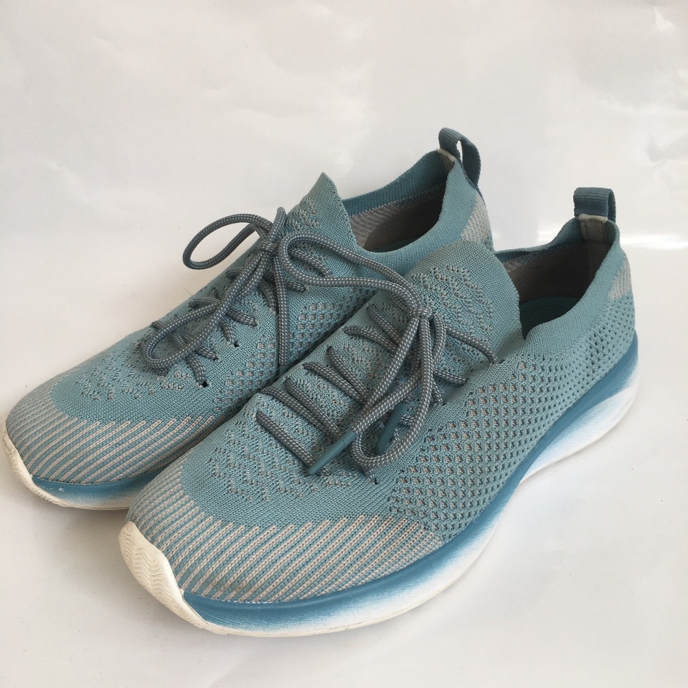 Native Shoes Blue AP Mercury Liteknit Sneakers Size 8 Lace Up Lightweight